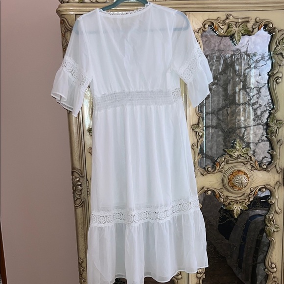 Chic White Lace Midi Dress - Picture 3 of 4